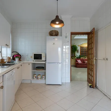 The Yellow House - Solarium - Climatized Pool Villa *