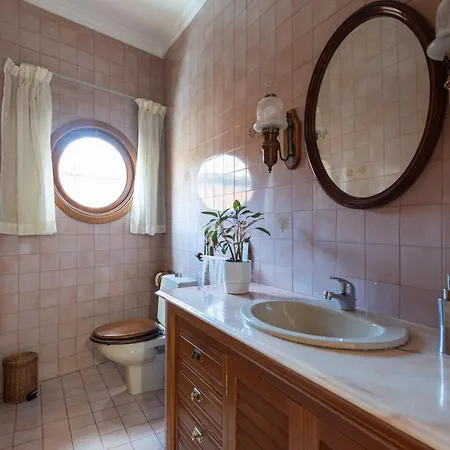 Villa The Yellow House - Solarium - Climatized Pool *