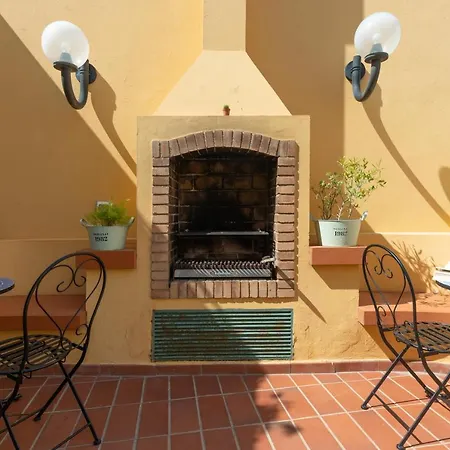 The Yellow House - Solarium - Climatized Pool *