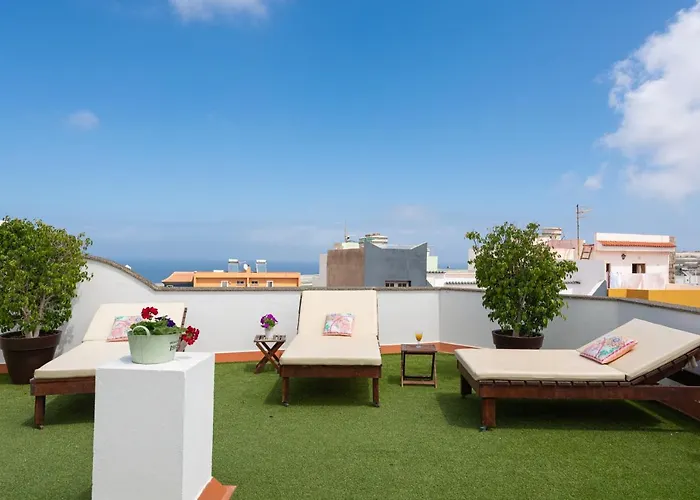 The Yellow House - Solarium - Climatized Pool