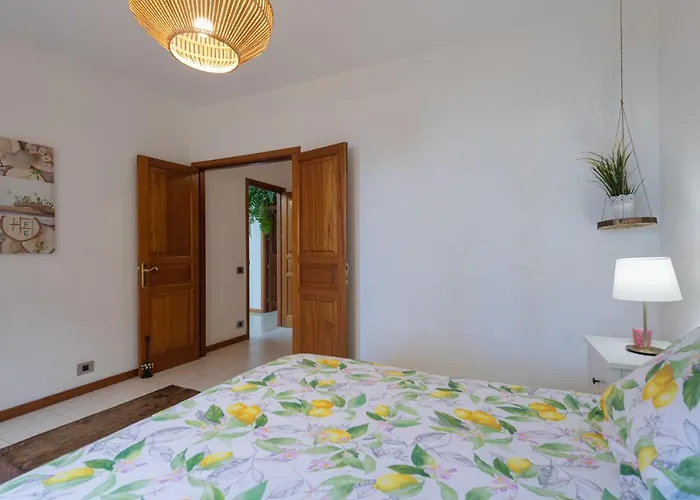 The Yellow House - Solarium - Climatized Pool Gáldar