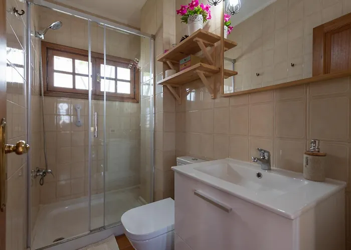 Villa The Yellow House - Solarium - Climatized Pool *